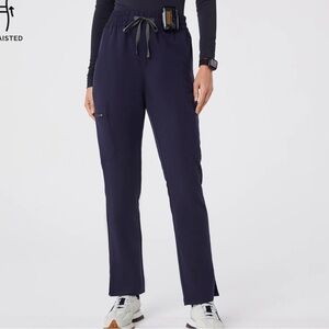 FIGS Technical Collection Scrub Pants Navy‎ Nurse Small